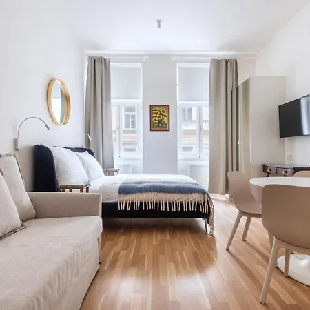 J3 Prague Apartments Exterior photo