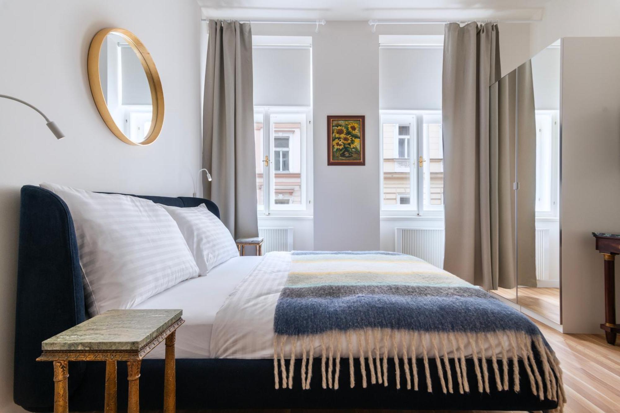 J3 Apartment Prague