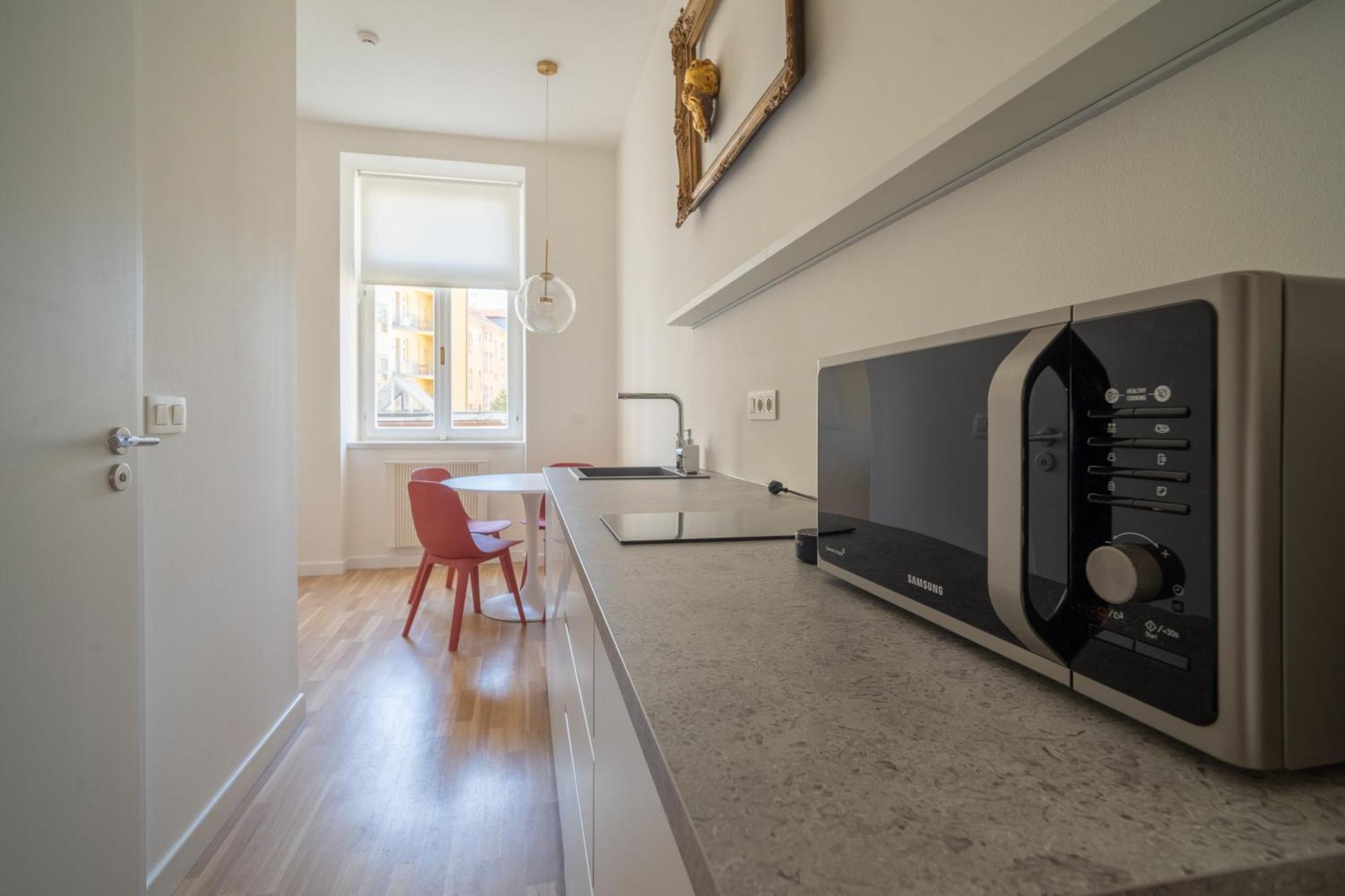 Apartment J3